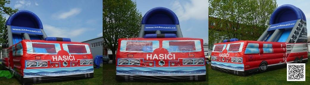 Hasičské auto skluzavka